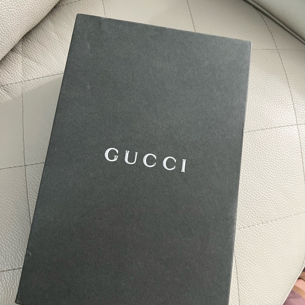 Gucci Leather Loafer - Picture 3 of 16